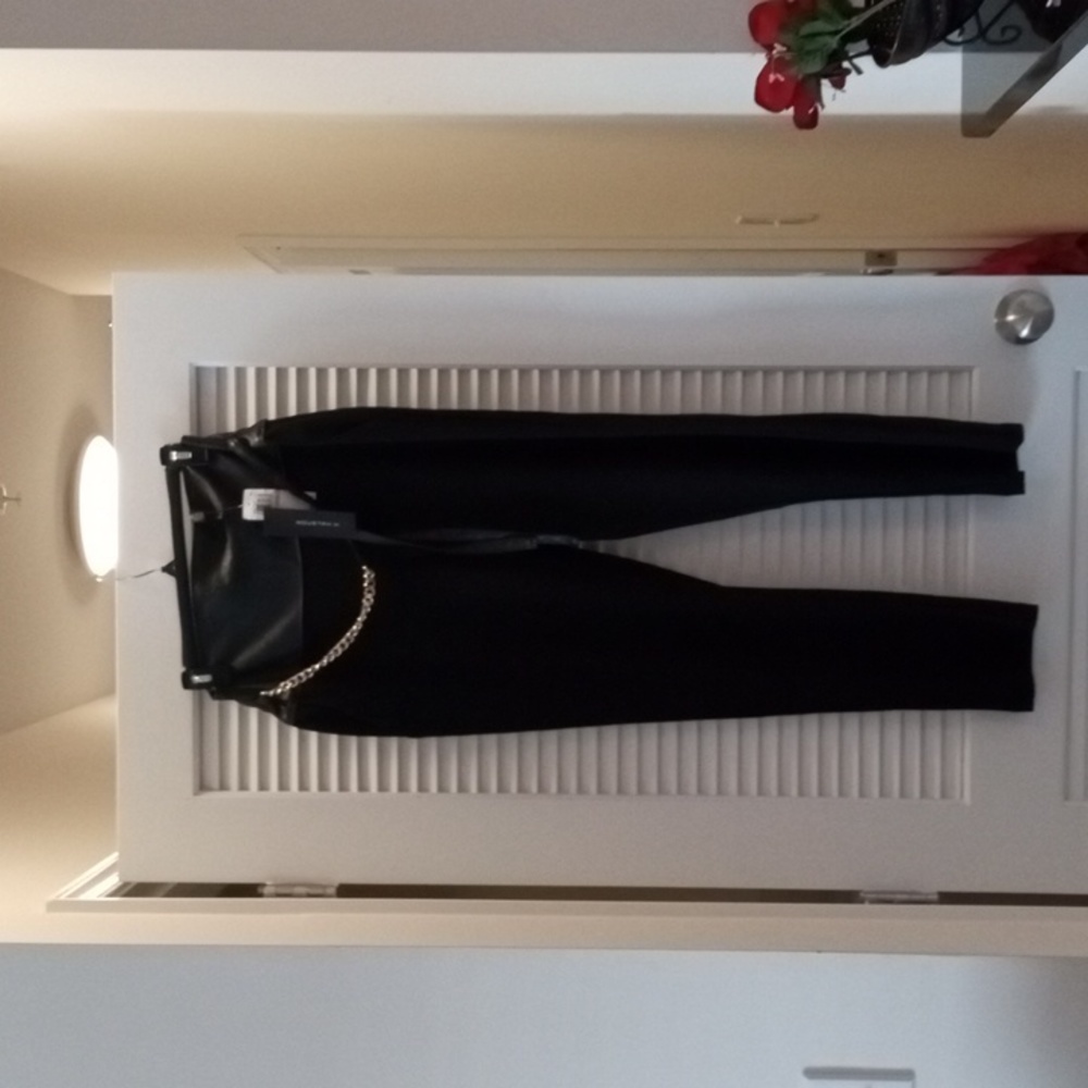Black high waist pants
